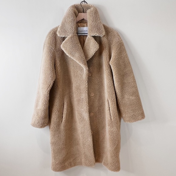 Teddy Bear Oversized Coat Size Medium - Picture 5 of 10